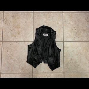 Lady’s leather vest